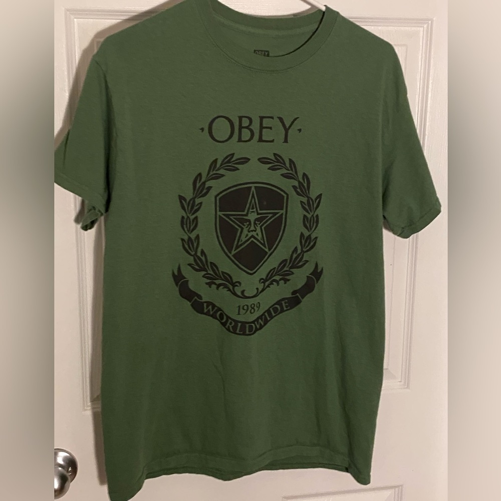 Obey Men’s Tee Medium Army Green